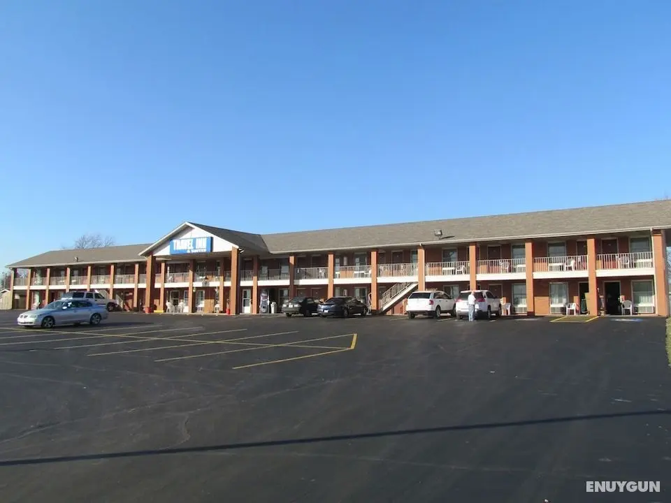 Travel Inn & Suites - Öne Çıkan Resim