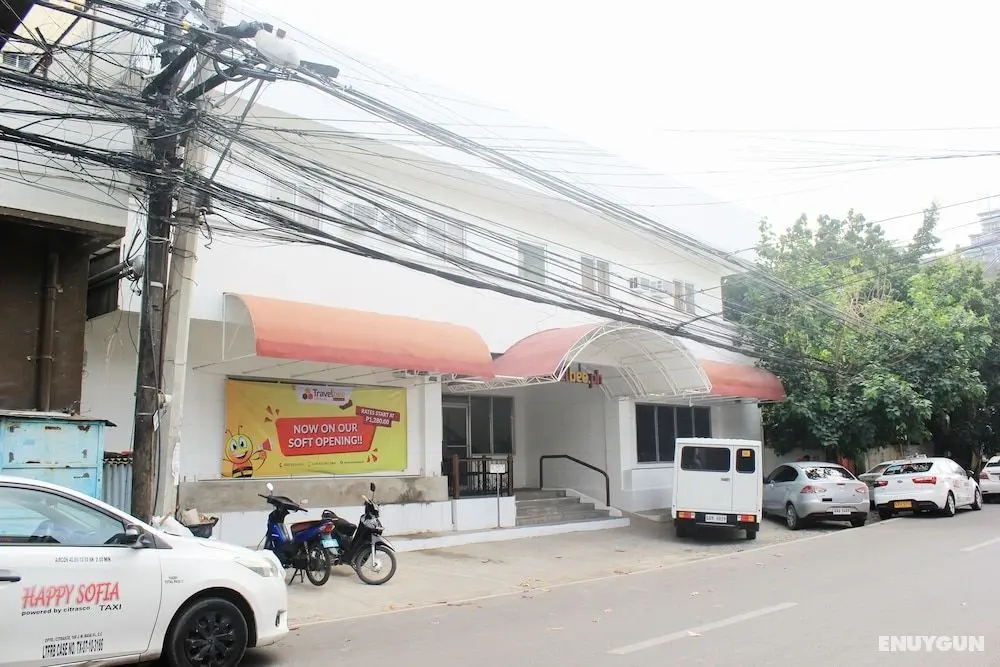 Travelbee Capitol Inn - Dış Mekan