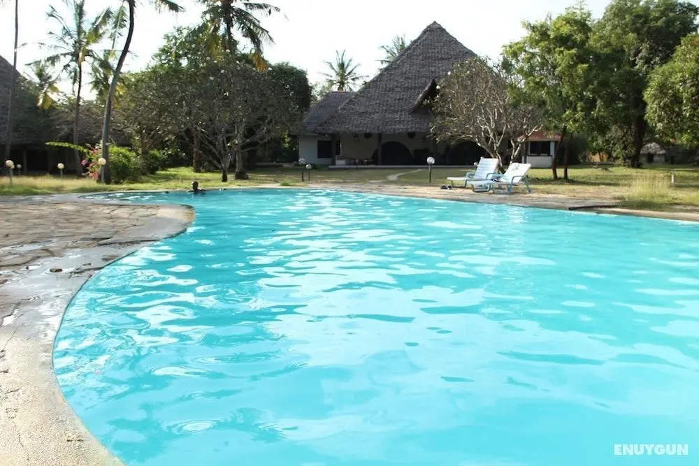Travellers Paradise Diani - Öne Çıkan Resim