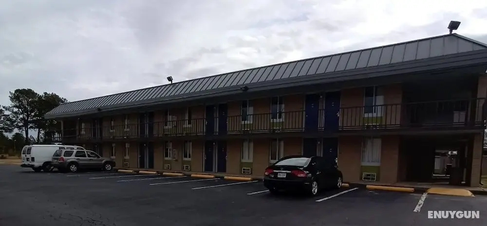 Travelodge by Wyndham Petersburg - Öne Çıkan Resim