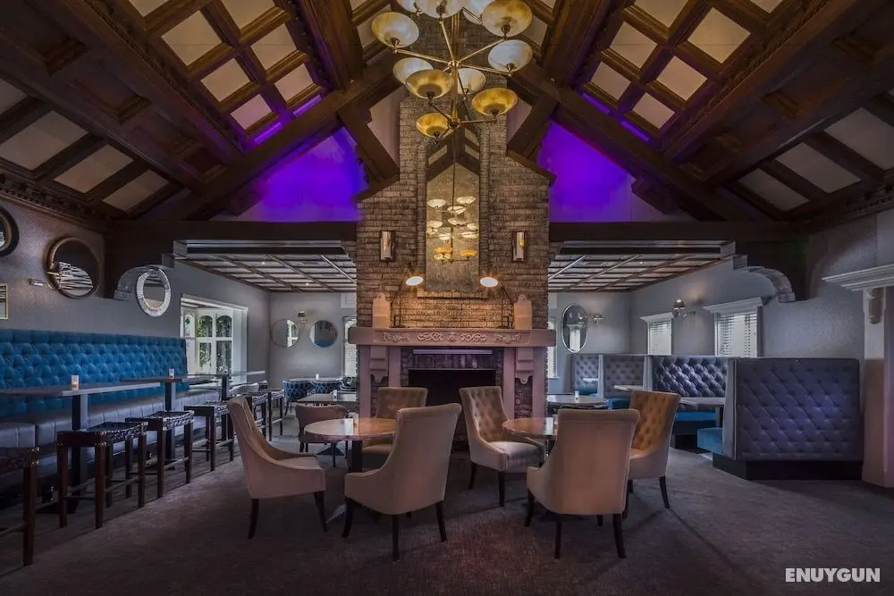 Treacys Oakwood Hotel - Öne Çıkan Resim