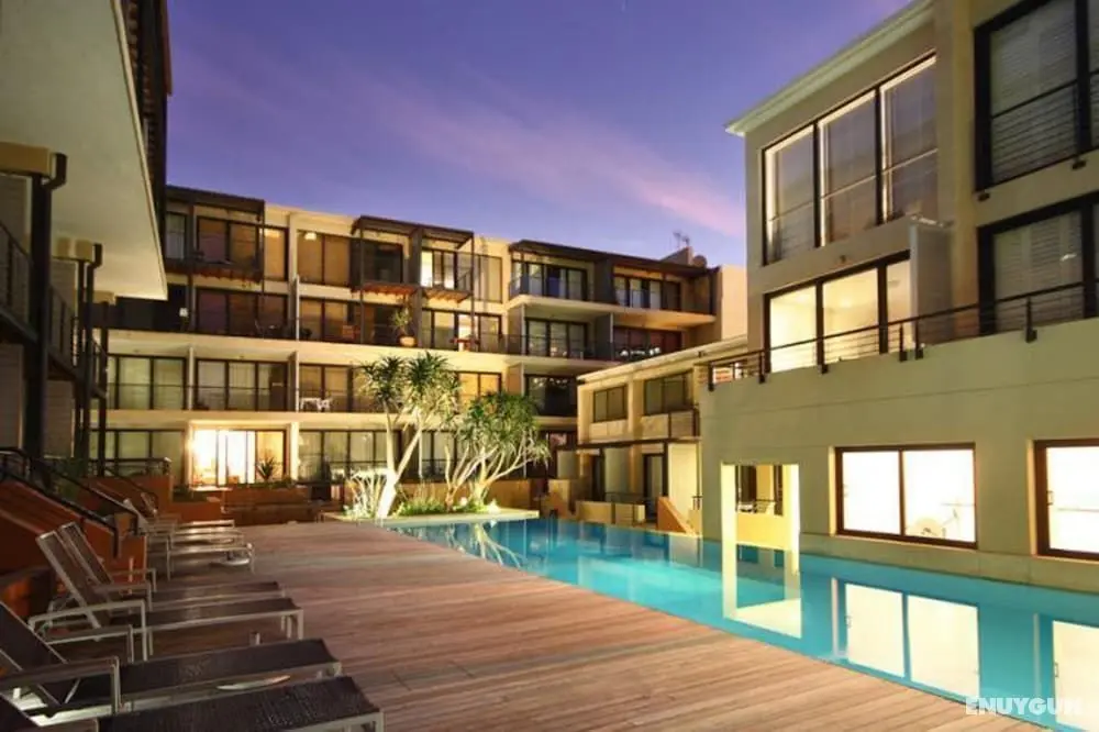 Trendy 1-BR City Center Apt - Öne Çıkan Resim
