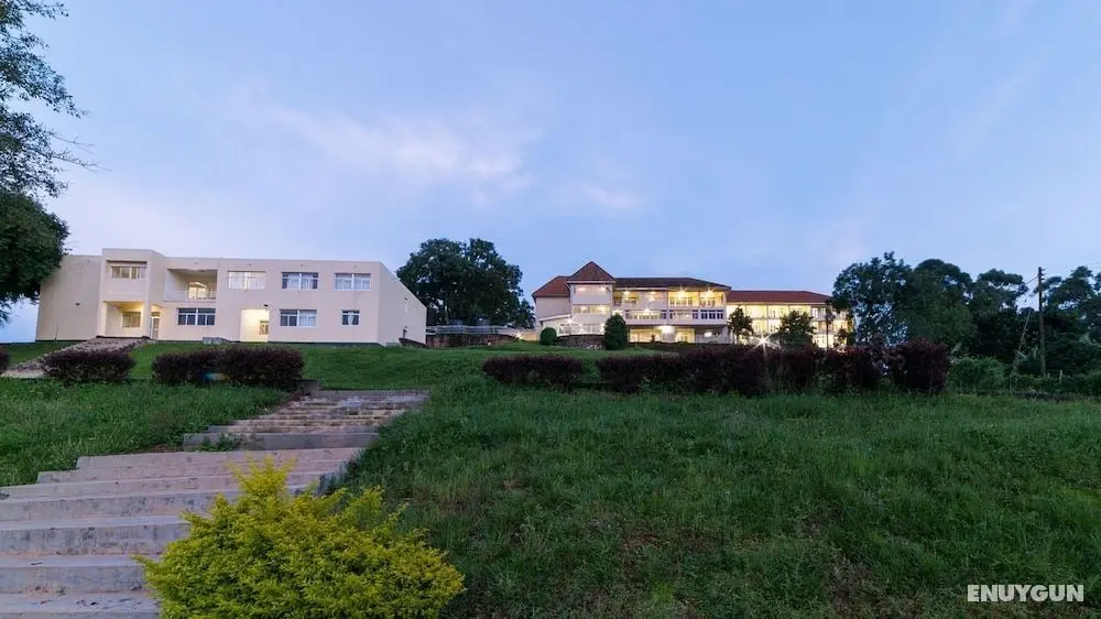 Trendy Deluxe Double Rooms In Masaka - 1 - Mülk Olanakları
