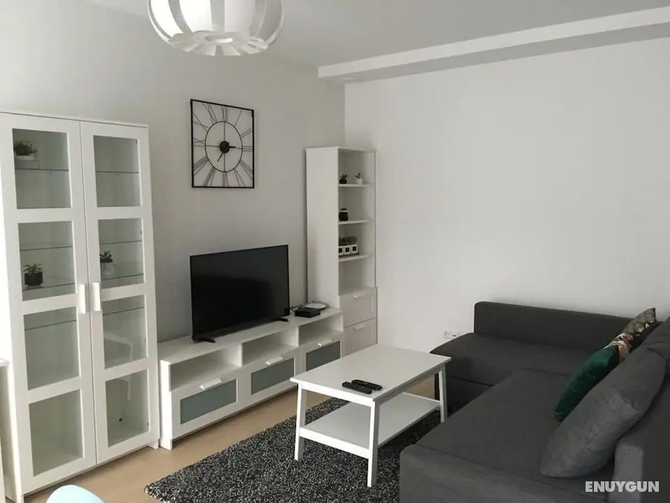 Trendy New & Large 3 Beds, 90m2 in City Center - Öne Çıkan Resim