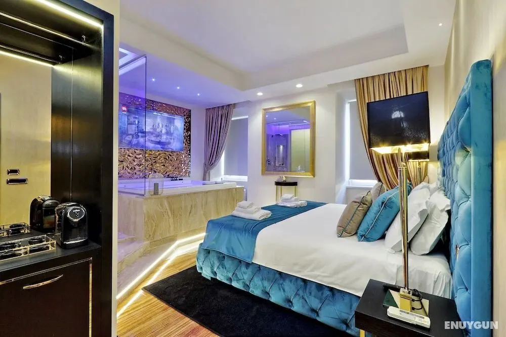 Trevi Diamond Luxury Suite & Jacuzzi - Öne Çıkan Resim