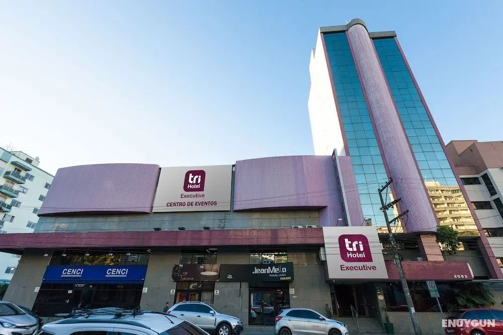 Tri Hotel Smart Caxias - Dış Mekan