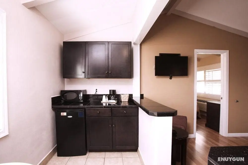 Tri Valley Inn and Suites - Genel