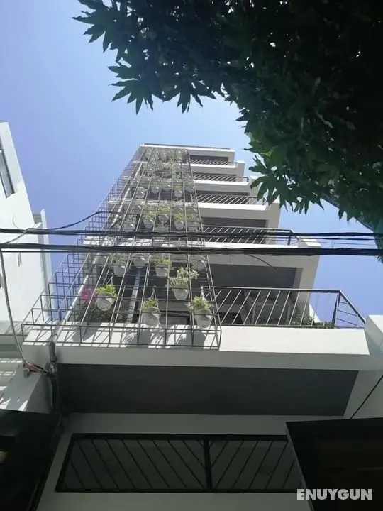 Trinh's Apartment - Öne Çıkan Resim