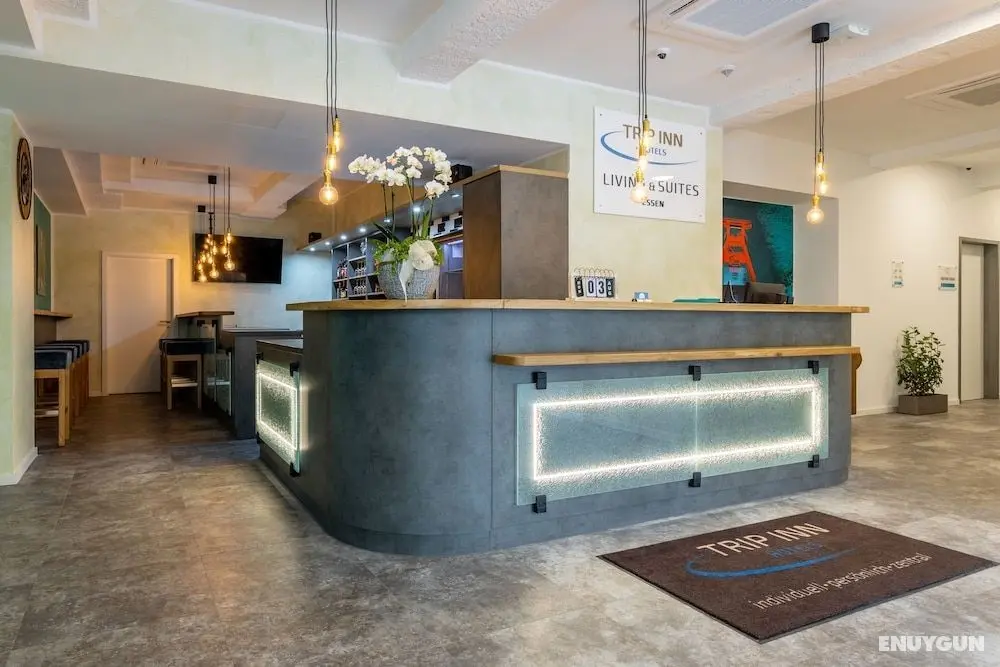 Trip Inn Living & Suites - Lobi