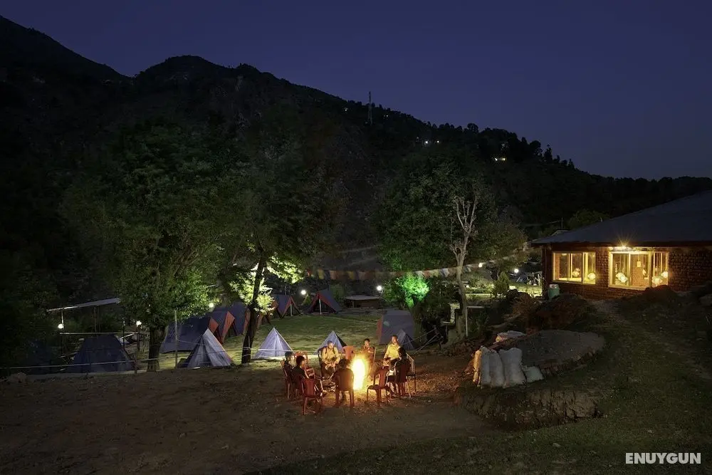Triund Camps Riverside Resort - Öne Çıkan Resim