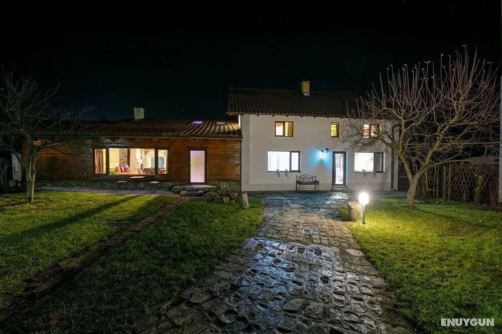Tropica Home with Barbeque & Ciubar - Dış Mekan