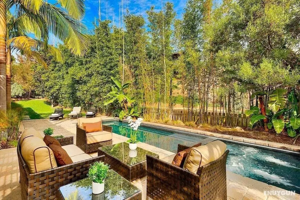 Tropical 5BR La Jolla Retreat by NamaStay - Öne Çıkan Resim