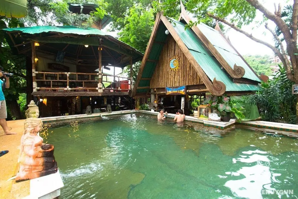 Tropical Garden Bungalow - Öne Çıkan Resim
