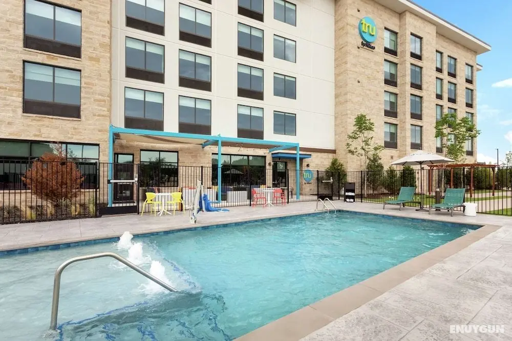 Tru By Hilton Frisco Dallas, TX - Havuz