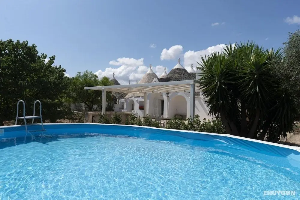 Trulli Munno con Piscina by Wonderful Italy - Oda