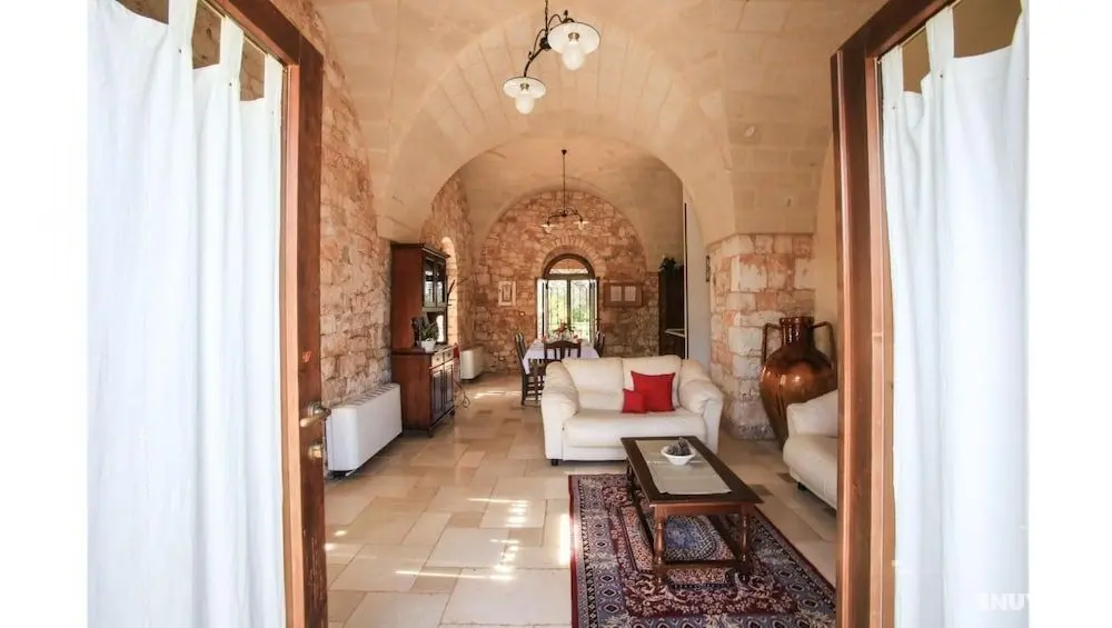 Trullo Degli Ulivi con Piscina e Idromassaggio - Oda