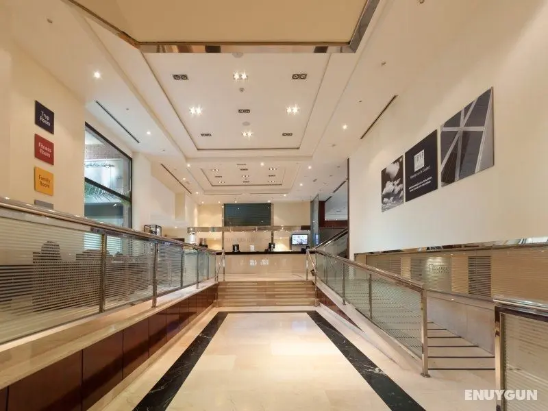 Tryp Alameda Aeropuerto - Genel