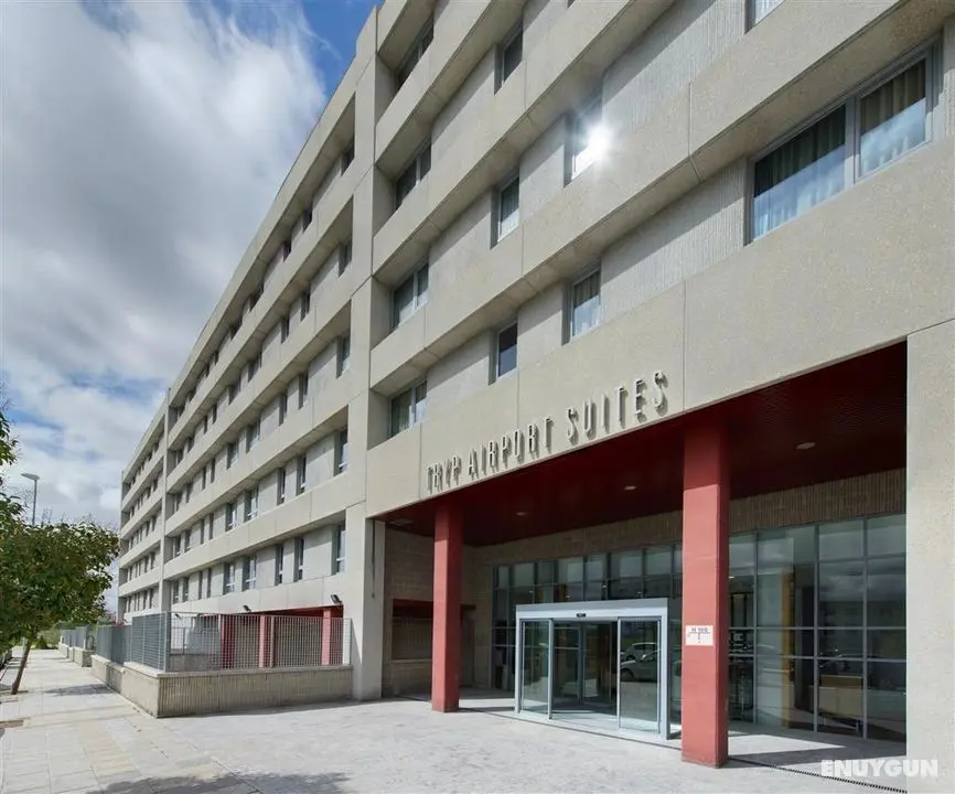 Tryp Madrid Airport Suites - Genel