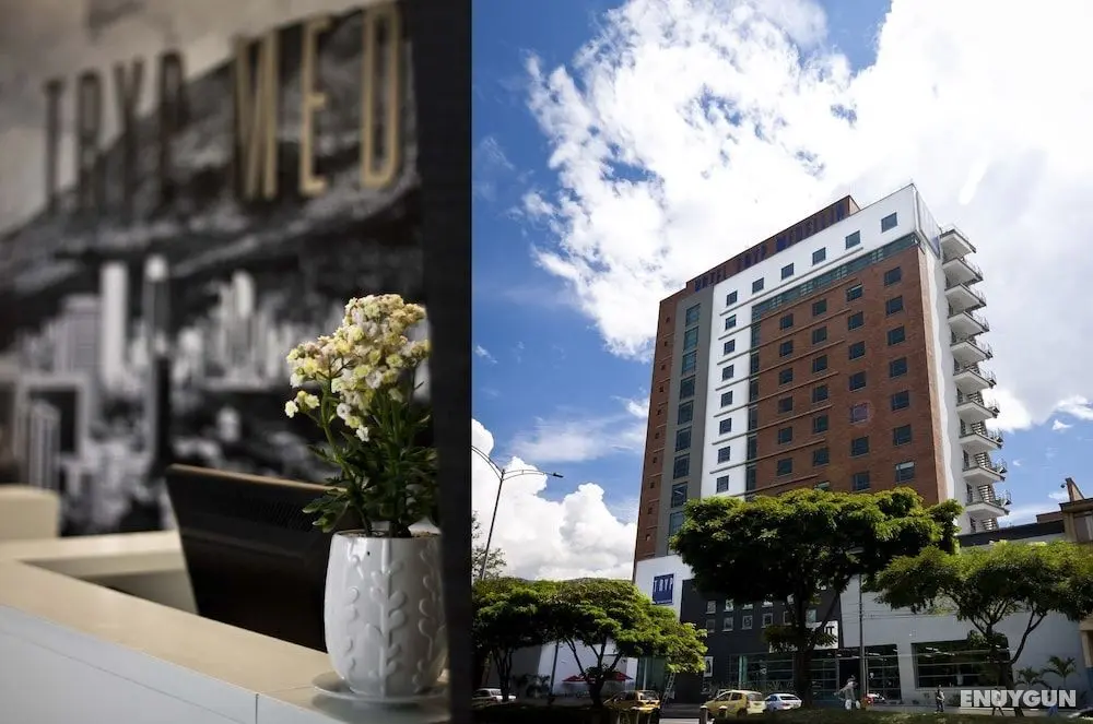 Hotel Tryp Medellin - Lobi
