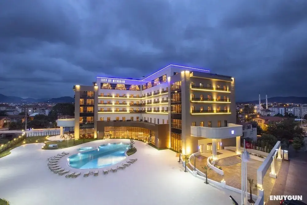Tryp by Wyndham İzmit - Dış Mekanlar