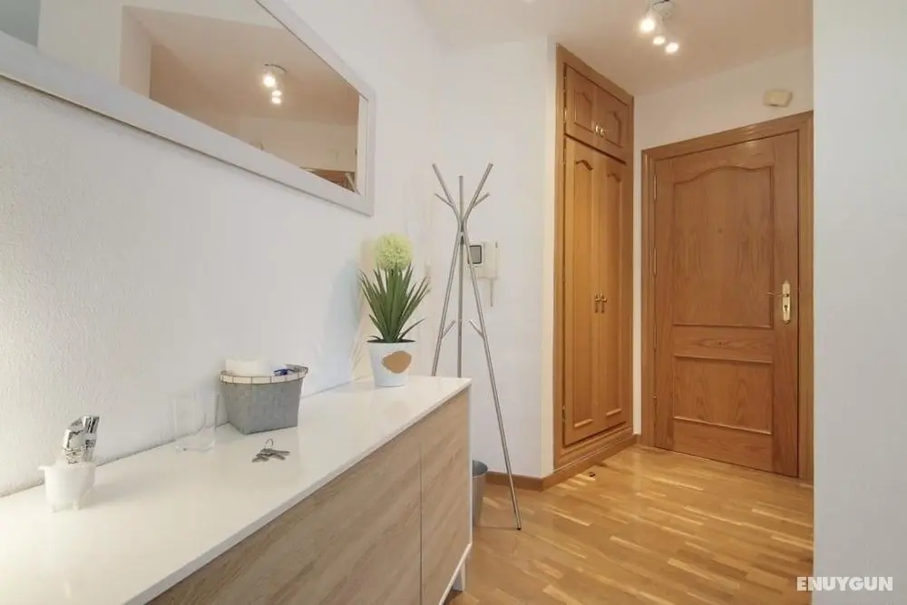 Tuanfitrion Apartment Ayuntamiento - Lobi