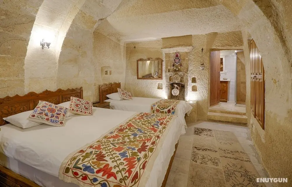 Tulip Cave Suites - Oda