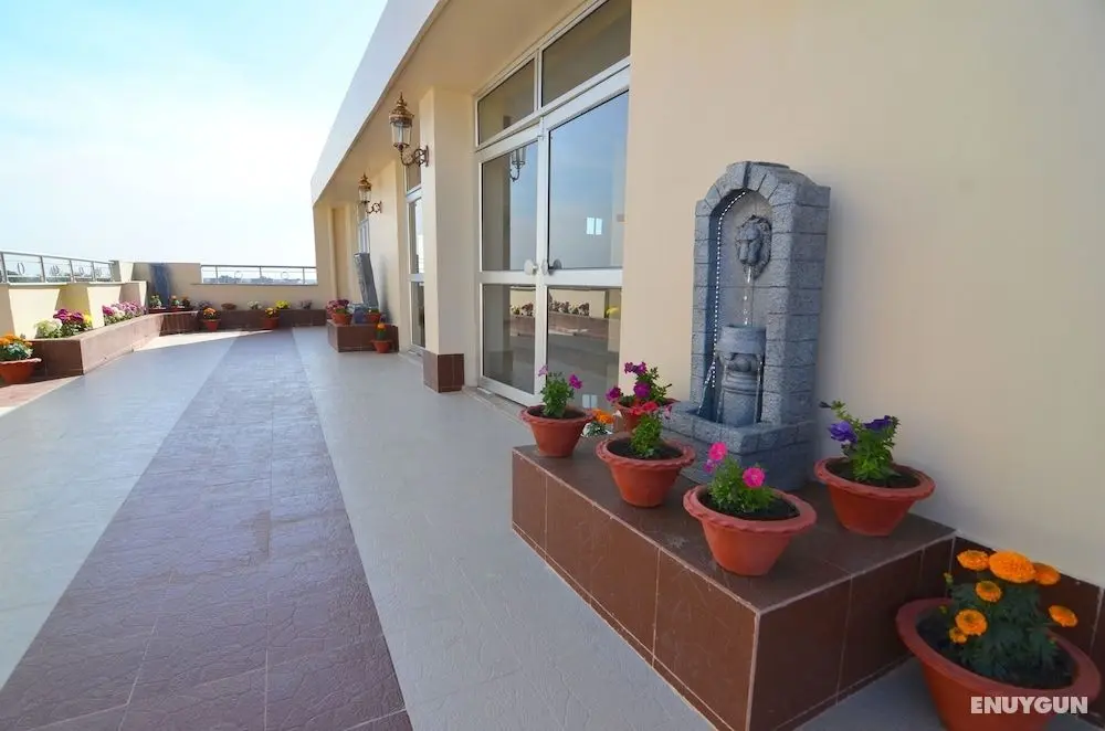 Tulip Residency - Dış Mekanlar