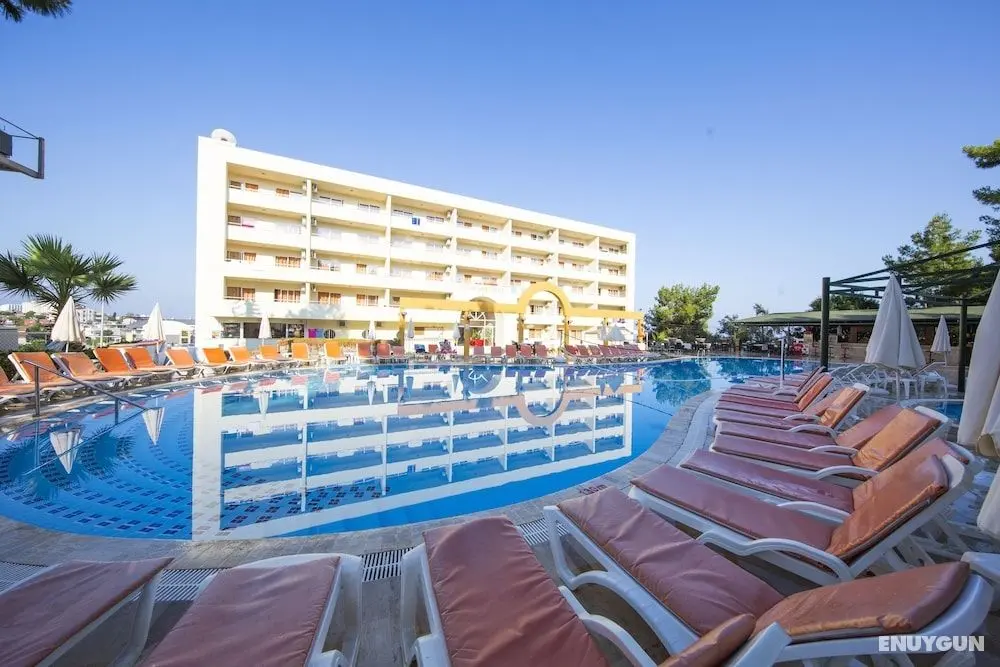 Tuntas Family Suites Kusadasi - Öne Çıkan Resim