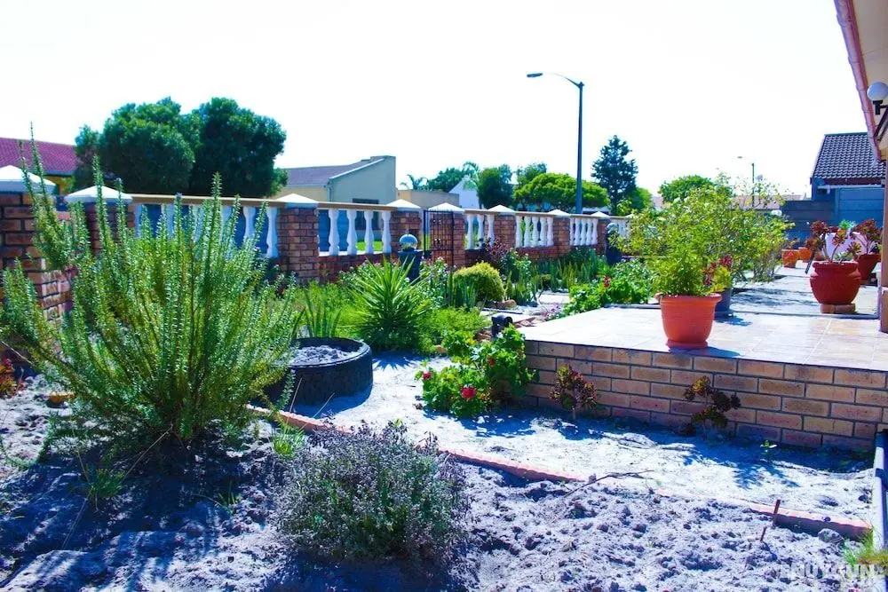 Turningpoint Bed & Breakfast - Dış Mekanlar