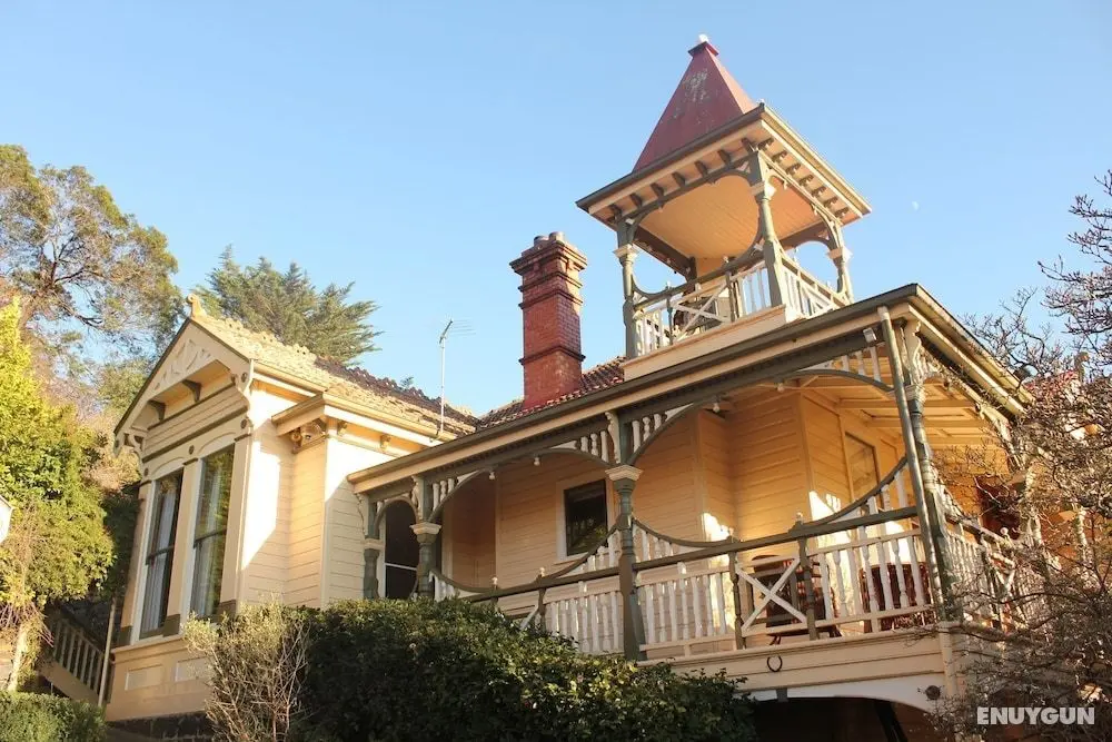Turret House - Öne Çıkan Resim