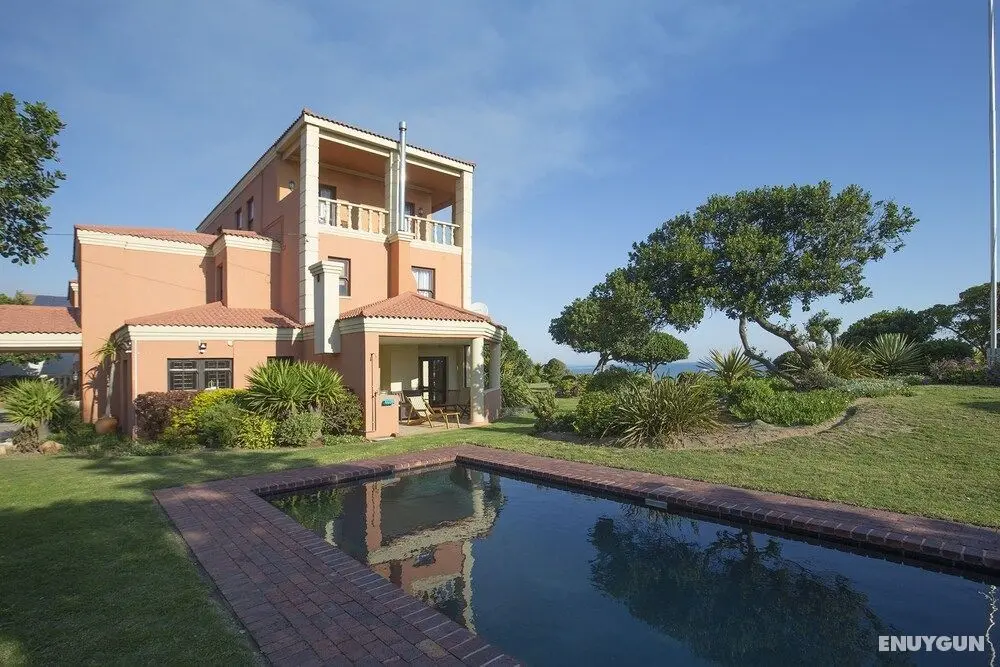 The Tuscany Guesthouse - Havuz