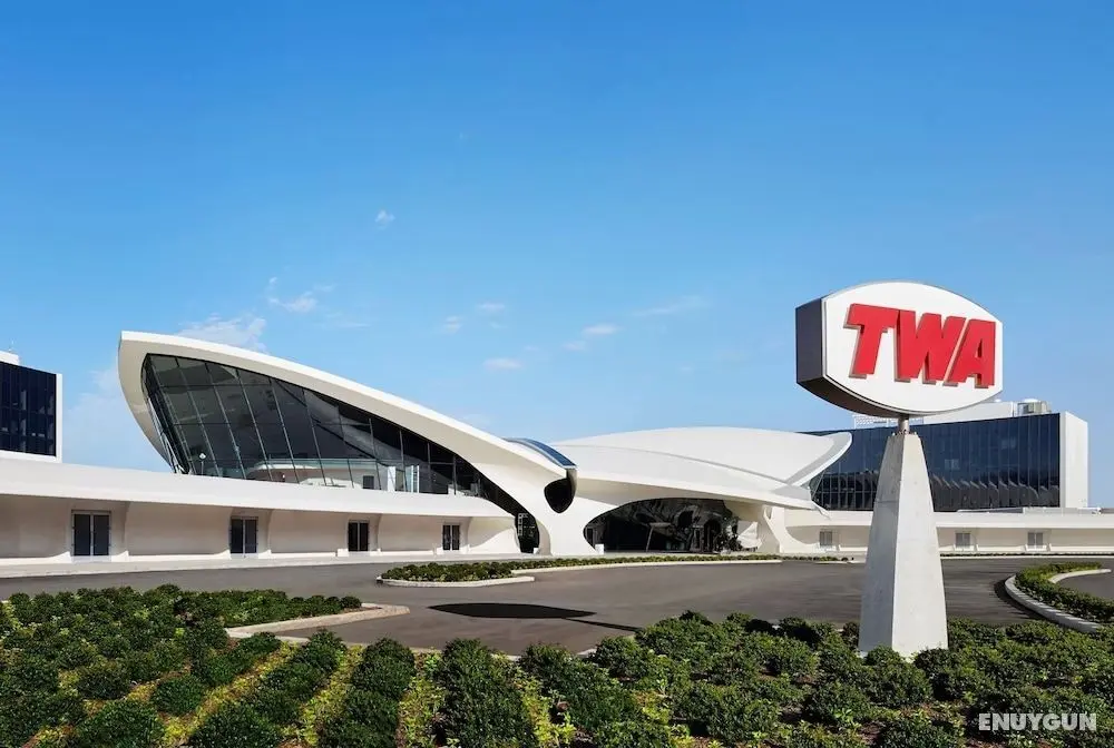 TWA Hotel at JFK Airport - Öne Çıkan Resim