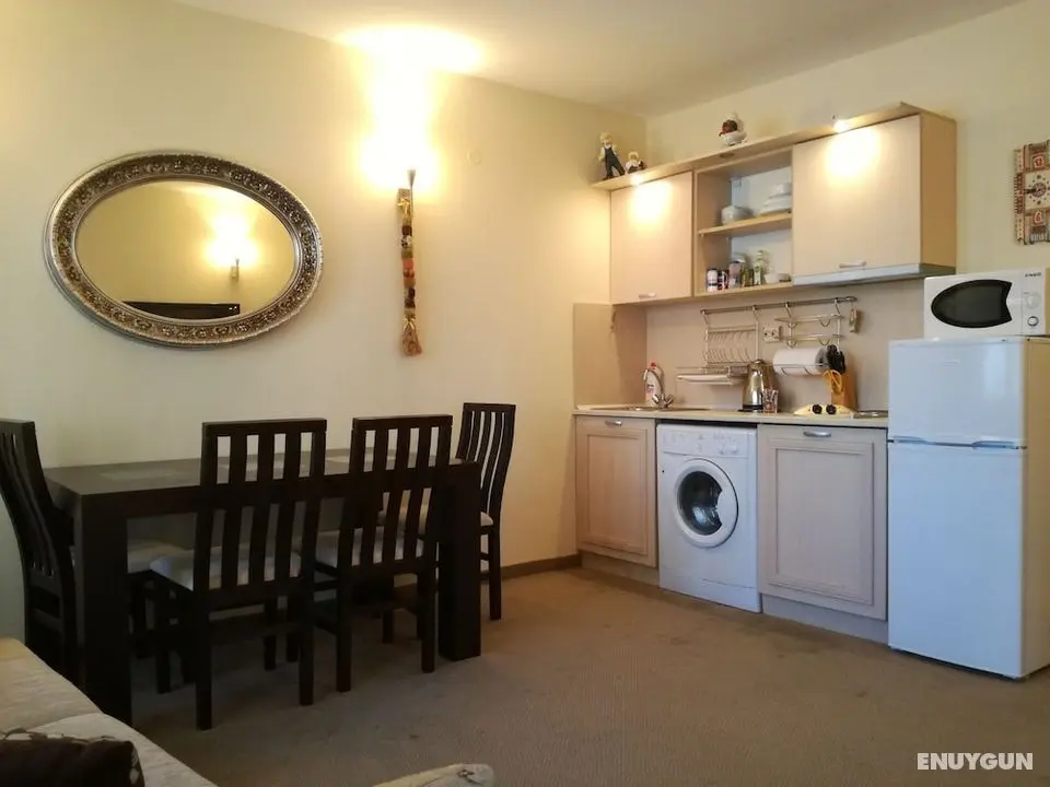 Two Bedroom Apartment with Kitchen - Öne Çıkan Resim