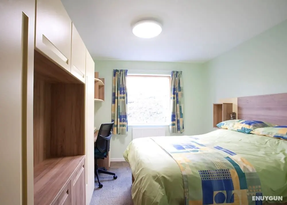 Tyler Court - University of Kent - Öne Çıkan Resim