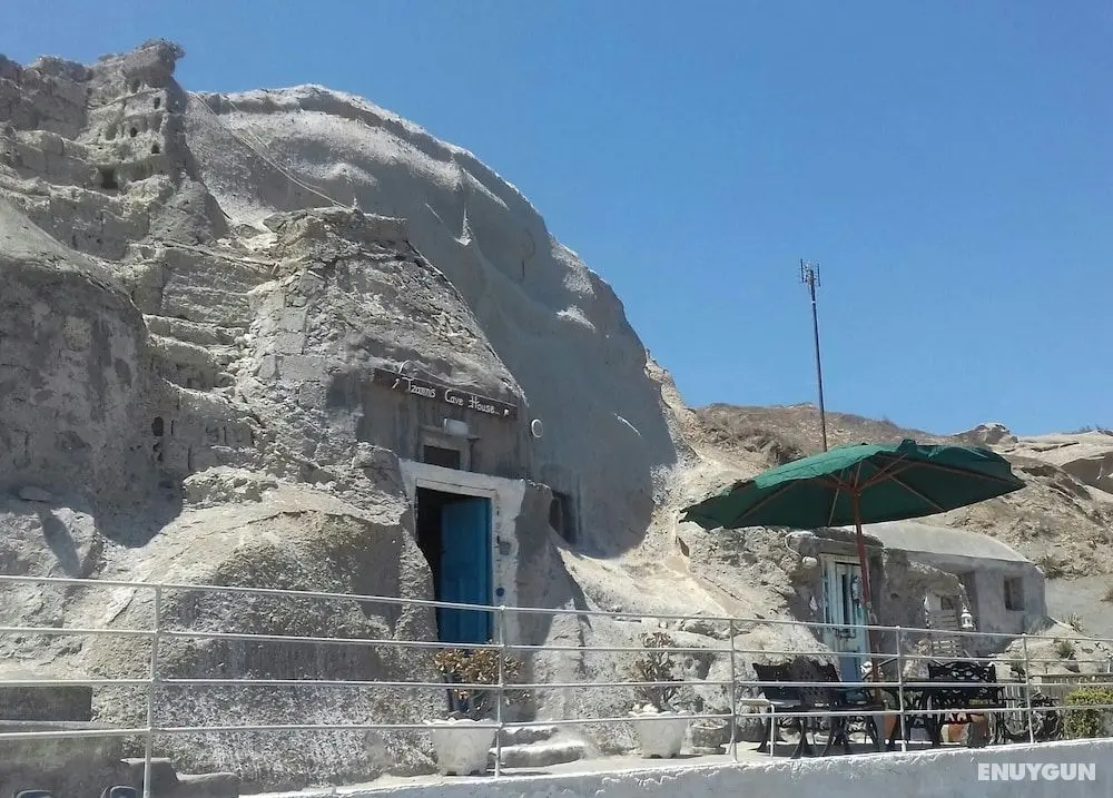 Tzannis Cave House - Öne Çıkan Resim