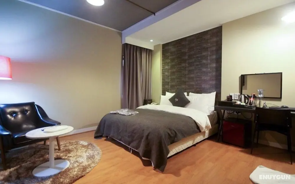 Ulsan Junggu JB Design Hotel - Oda