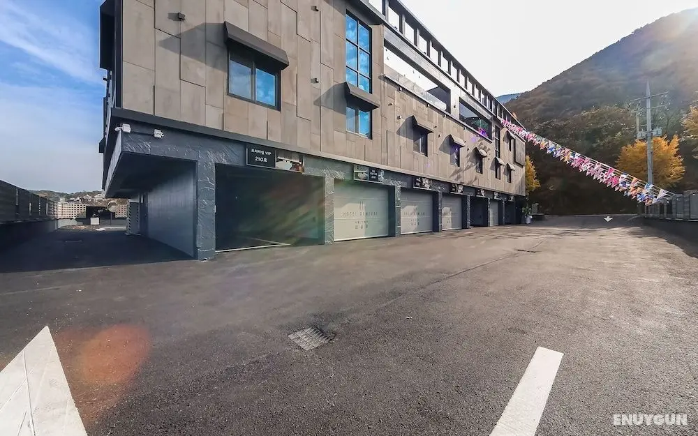 Ulsan Yeongnam Alps Demeure Hotel - Misafir Tesisleri ve Hizmetleri