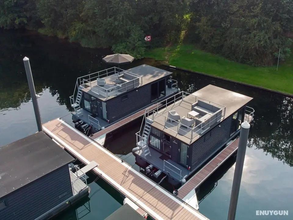 Ultimate Enjoyment in and on the Water in a Luxury Houseboat on the Mookerplas - Öne Çıkan Resim