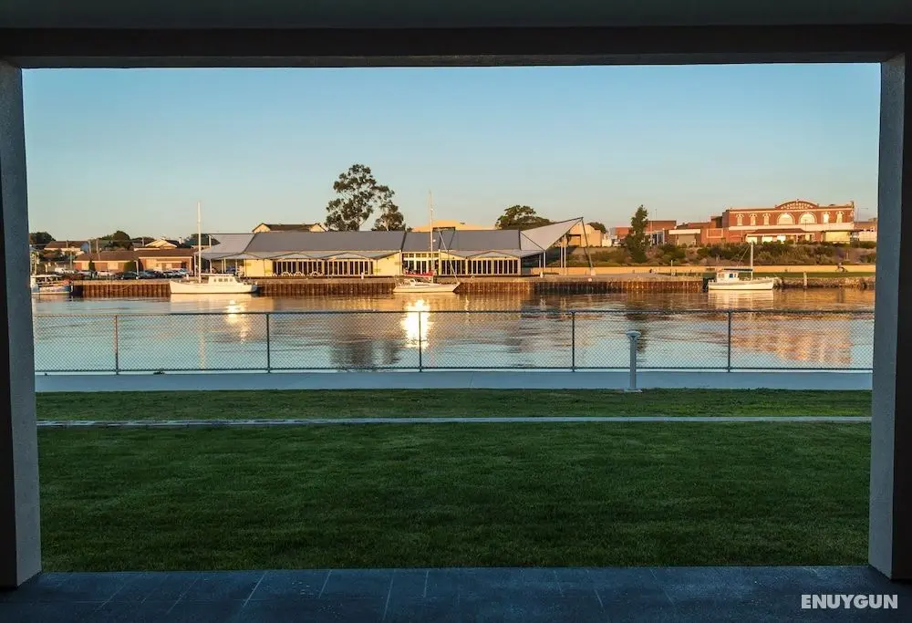 Ulverstone Waterfront Apartments - Öne Çıkan Resim