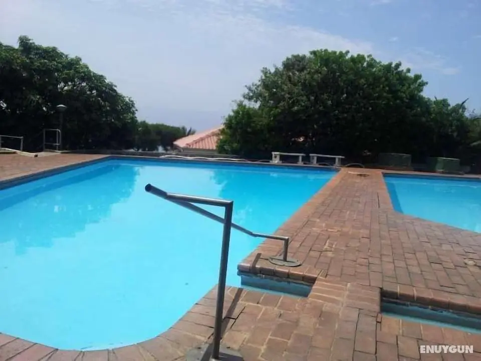 Umdloti Resort - Havuz
