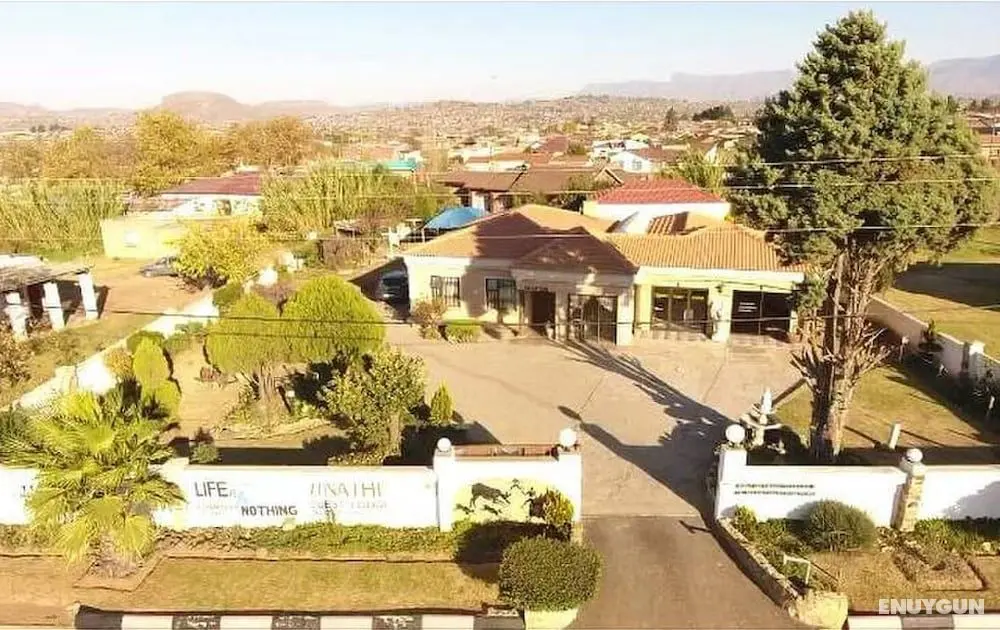 Unathi Guest Lodge - Öne Çıkan Resim