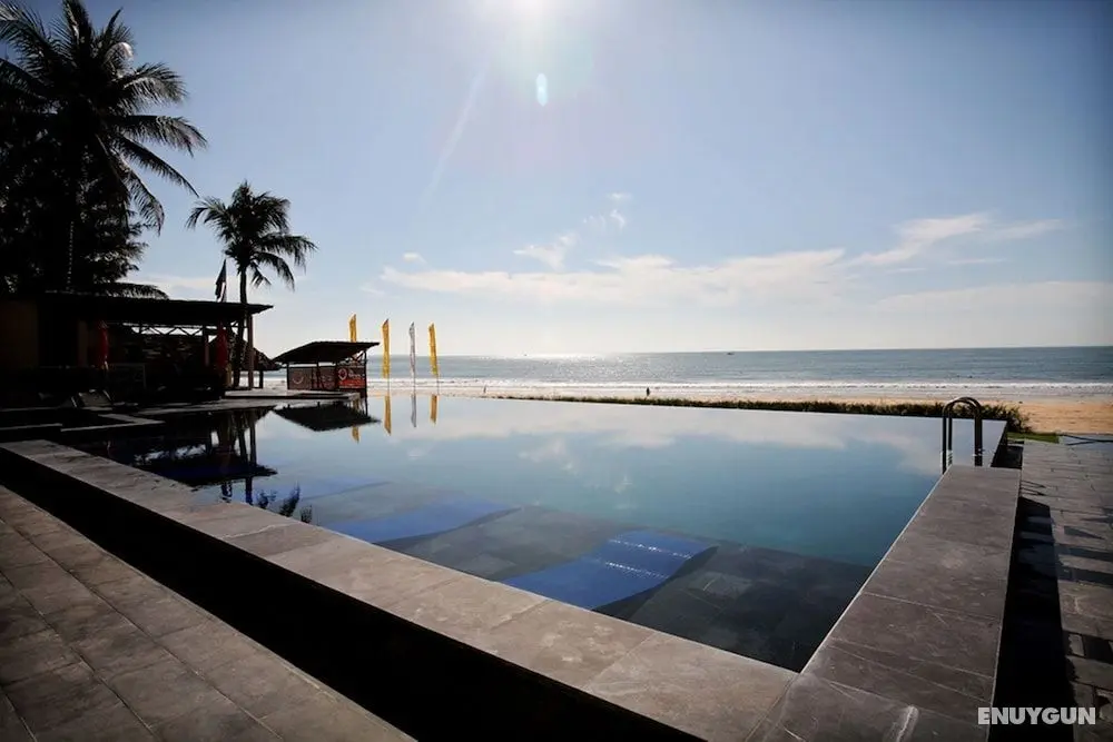 Unique Mui Ne Resort & Spa - Havuz