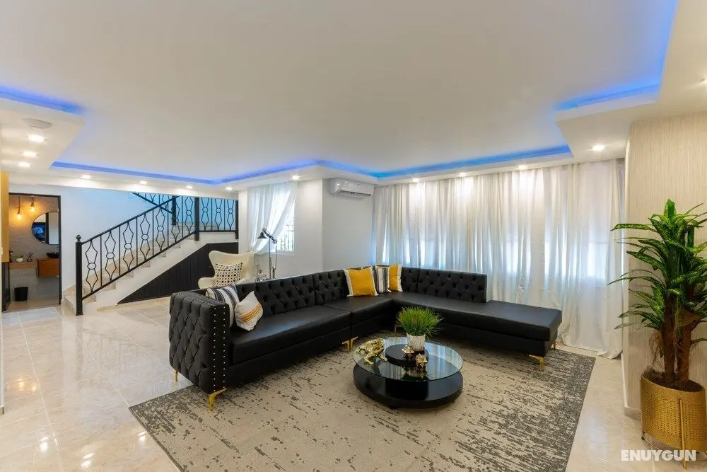 Unique & Spacious 2bdrs Luxury Condo - Öne Çıkan Resim