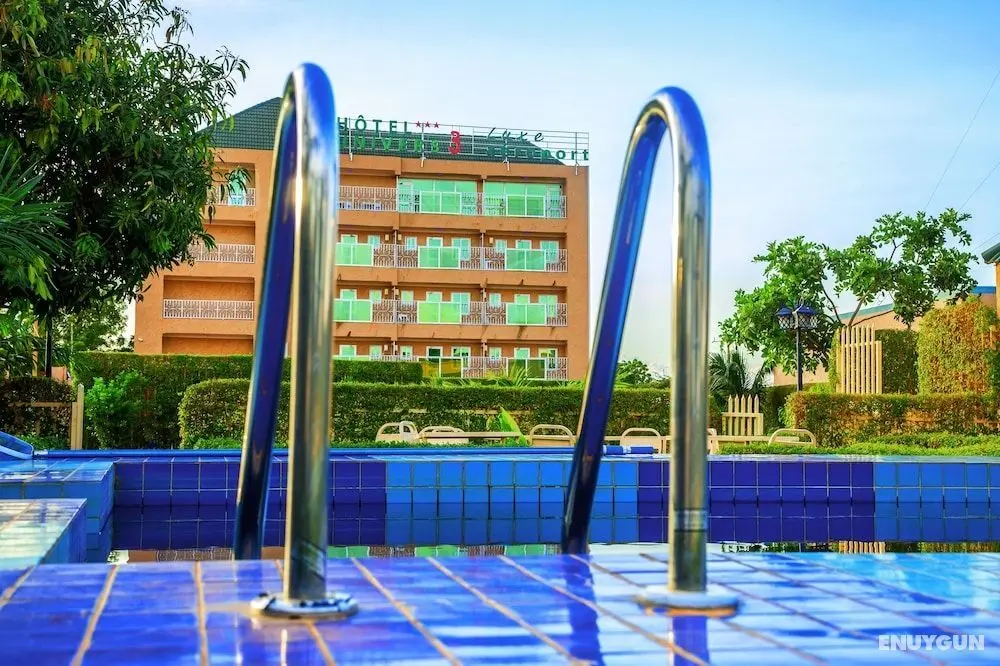 Hotel Univers 3 - Öne Çıkan Resim