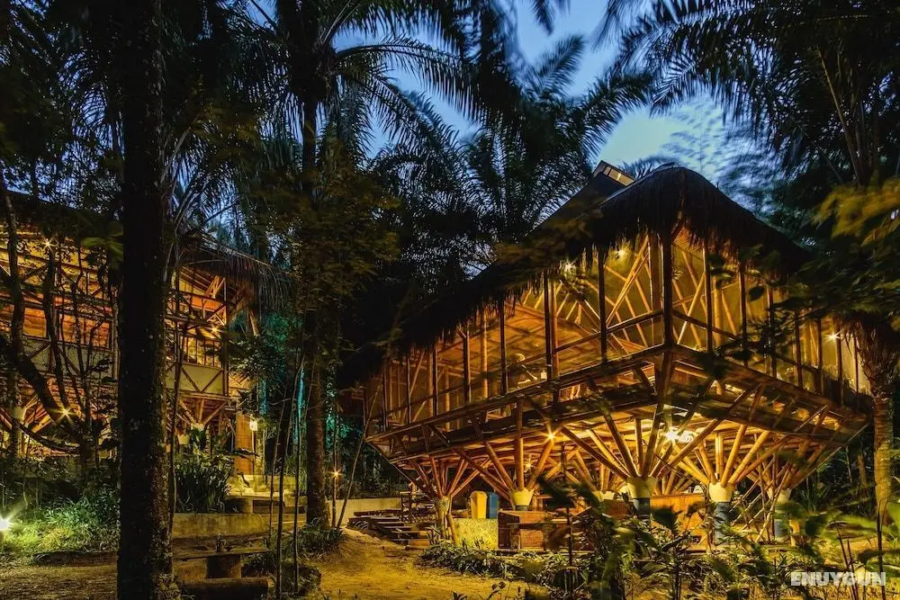 Universo Pol Bamboo Hostel - Dış Mekan