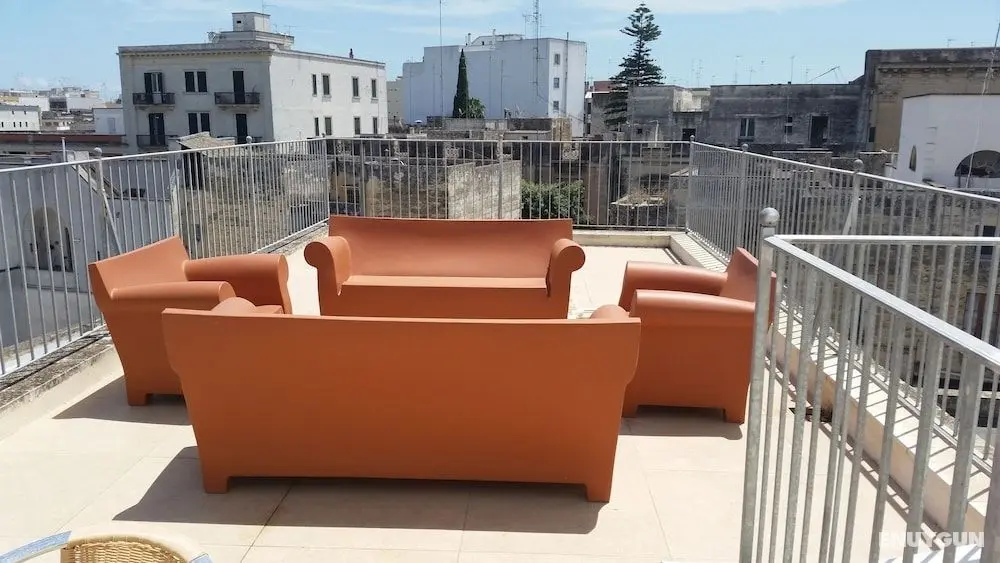 Up Room & Suite - Dış Mekanlar