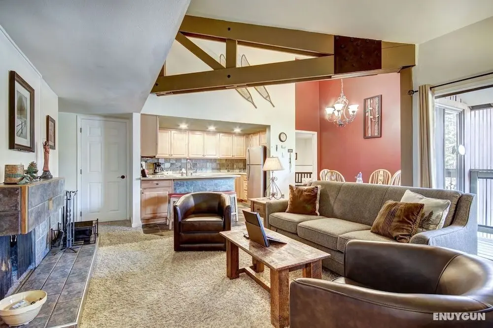Updated 2br Condo On Shuttle Route! Sleeps 6 & Kids Ski Free 2 Bedroom Condo by Redawning - Öne Çıkan Resim