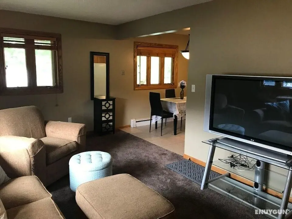 Updated and Cozy 2-bedroom in Rochester - Öne Çıkan Resim