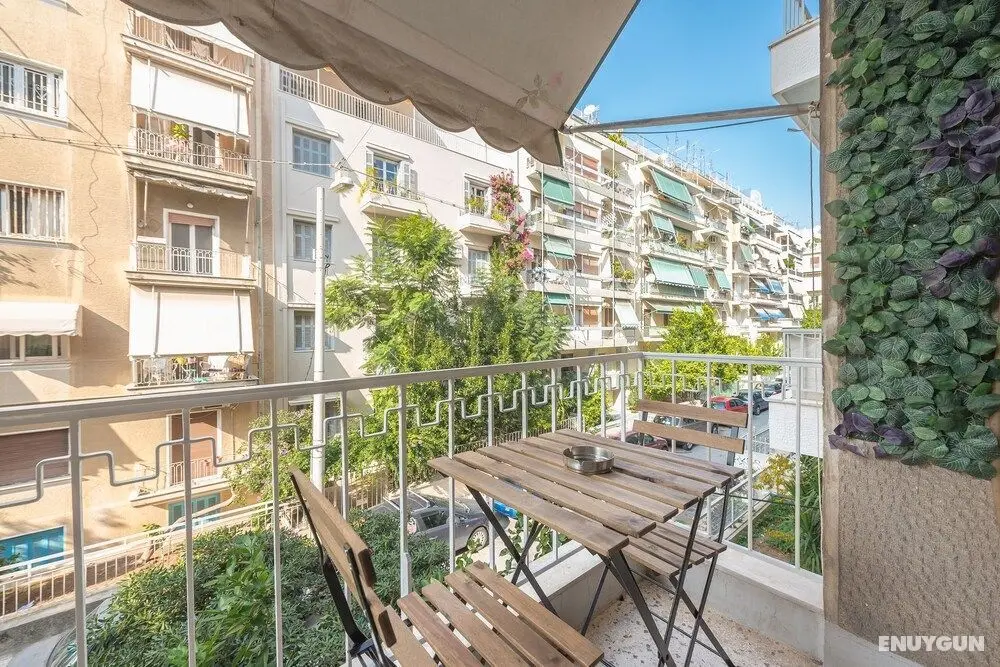 Urban City Apartment by CloudKeys - Oda Manzaraları