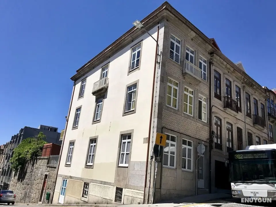 Urban Garden Porto Central Hostel - Dış Mekan